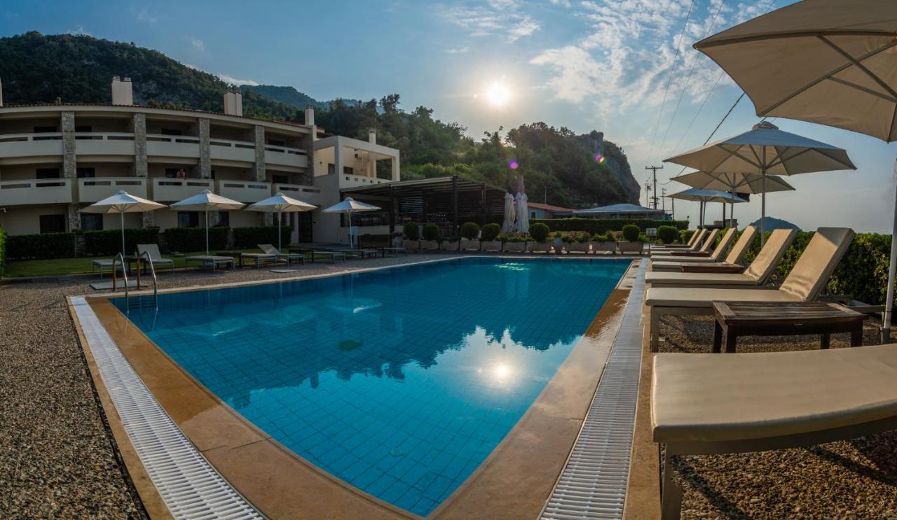 Casa Laios Hotel Paralia Chiliadou Bagian luar foto